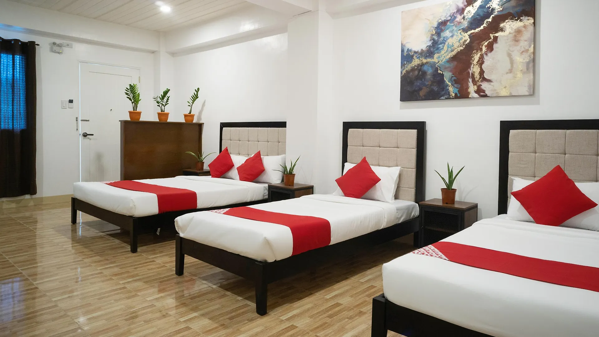 Oyo 150 Davao Airport View Hotel
