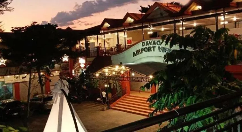 Oyo 150 Davao Airport View Hotel
